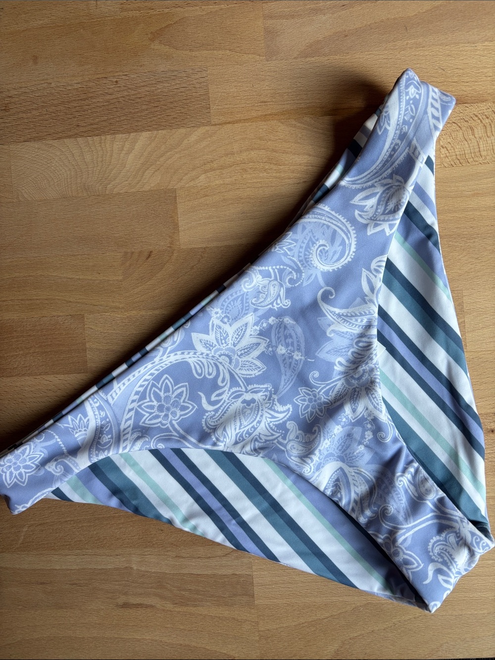 NWT Hollister Reversible Floral Paisley & Stripe Bikini Bottom